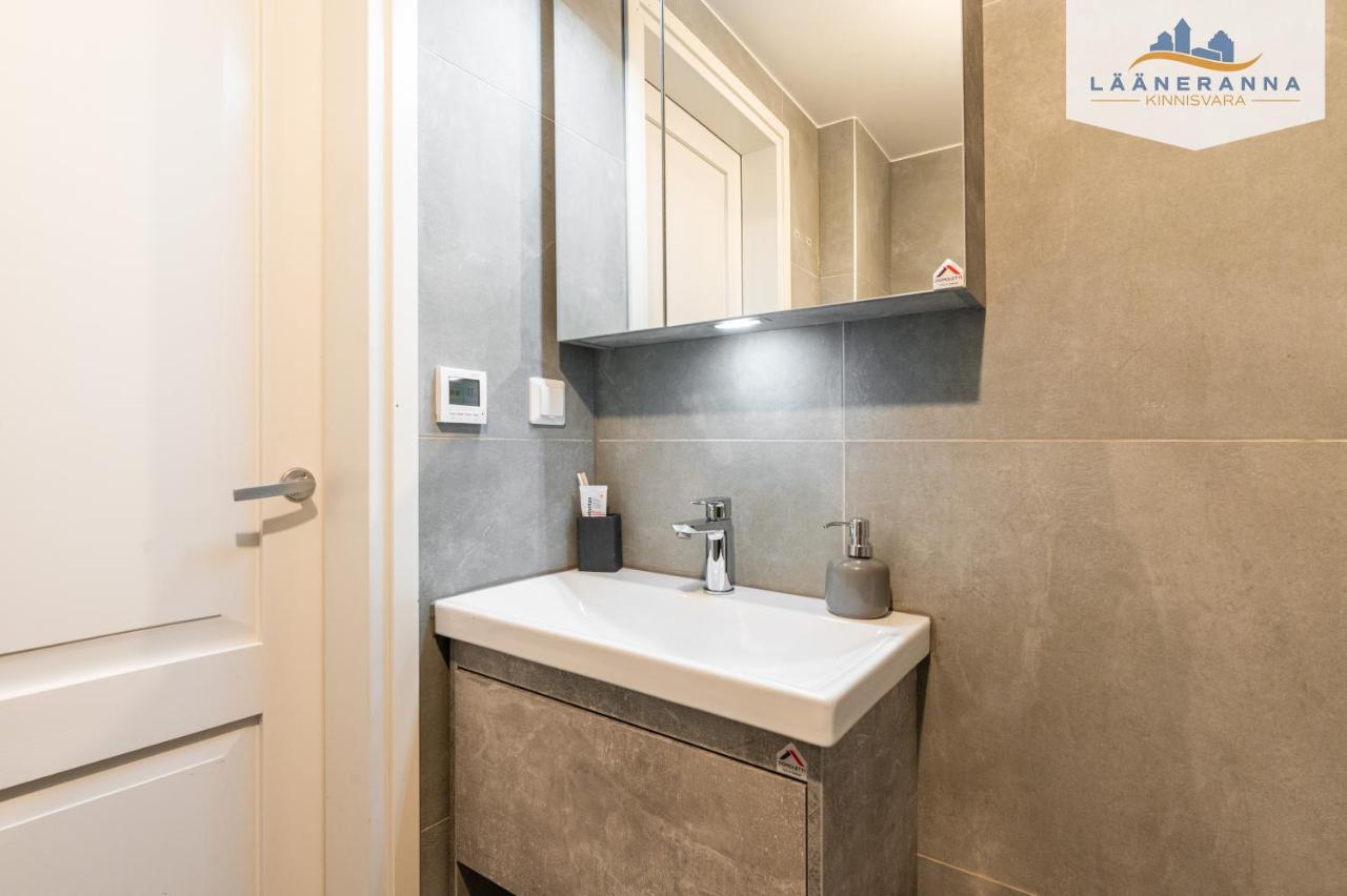 Promenaadi Apartament Haapsalu Buitenkant foto