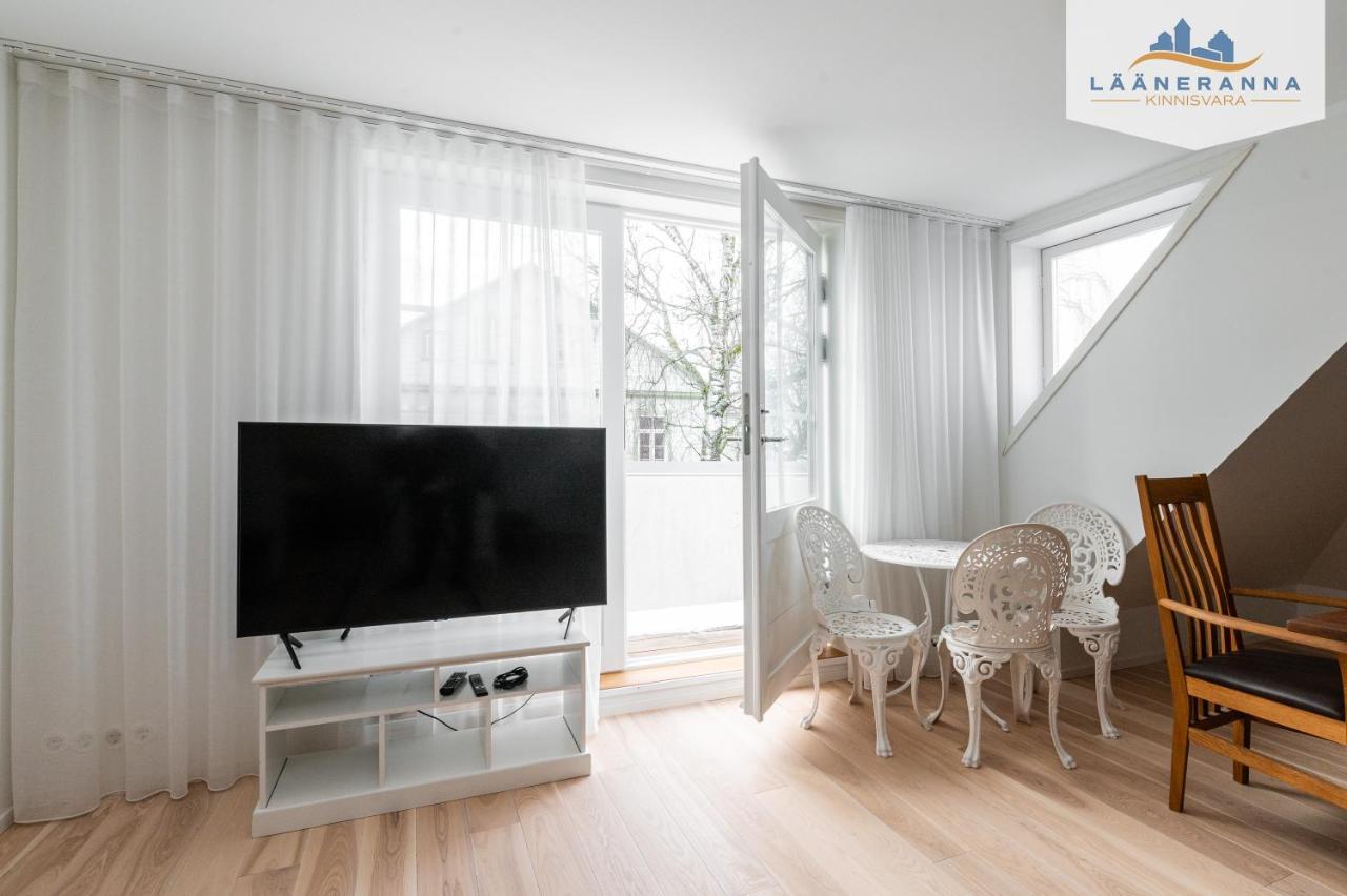 Promenaadi Apartament Haapsalu Buitenkant foto