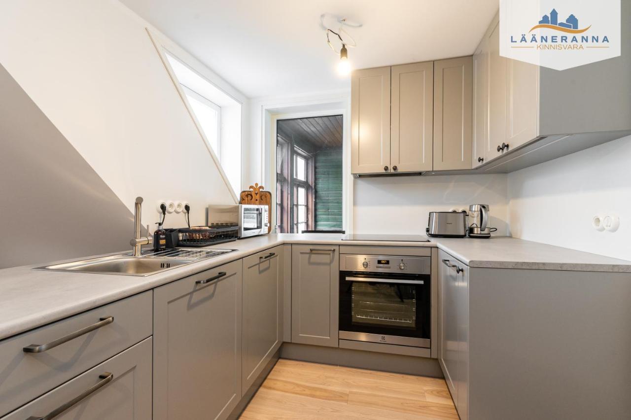 Promenaadi Apartament Haapsalu Buitenkant foto